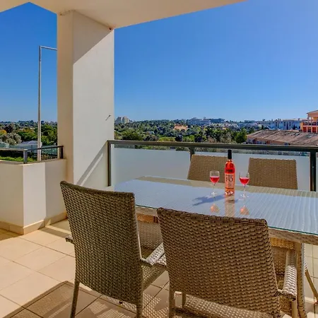 One Bedroom In Albur Village 1r